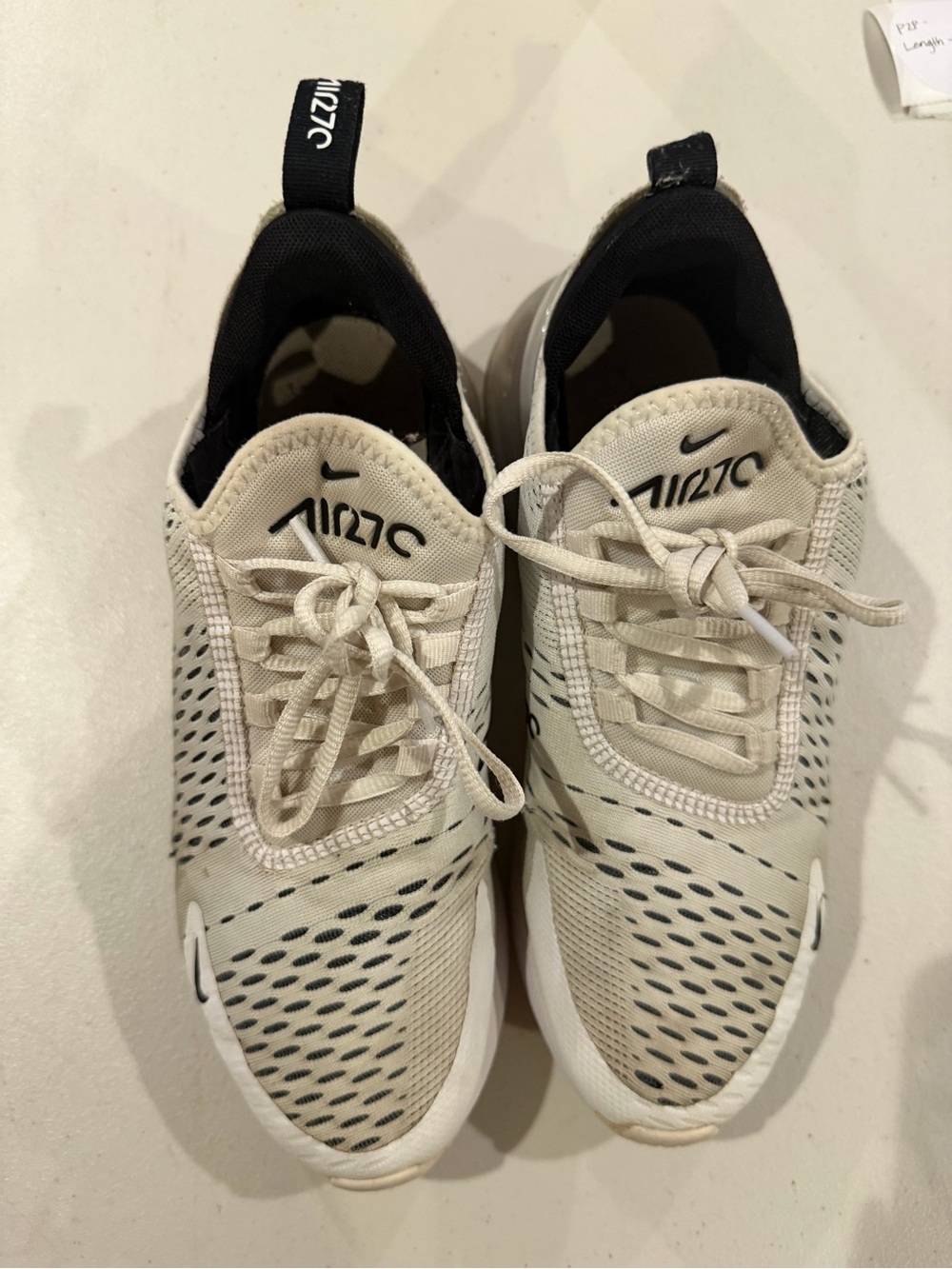 Nike White and Black Air 270 Lightweight Sneakers